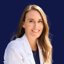 STORRIE: PRACTITIONER TO WHOLISTIC WELLNESS COACH