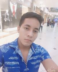 andy velez alvarado (@elleonarturo)