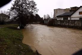 Štvrtok apr 29 2021 05:28 19:59 dĺžka dňa: Pocasie Na Tento Tyzden Ä¾udi Strasia Stupajuce Hladiny Riek Fotografia C 5 Novy Cas