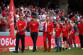 Ruth strauss, the wife of former england captain and director of cricket andrew strauss, has died at the age of 46 as a result of a rare lung cancer. 5lykgkkwh4jzom