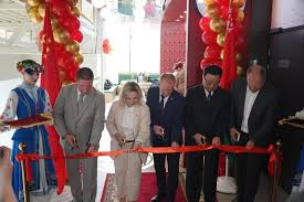 长安美食香飘丝路中白互鉴美美与共-中華新聞网中華新聞社