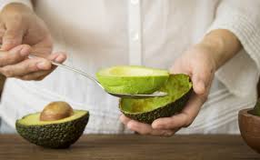 Telur rebus, di antara semua varian, menempati posisi teratas dalam hal manfaat kesehatan. Mengenal Diet Alpukat Betulkah Bermanfaat Untuk Turun Berat Badan