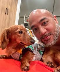 Happy happy 1st birthday Txuleta! You are the best thing that ever happened  to us in this pandemic. Thank you for making our home so happy. Love you  soooooo much! 💚 -