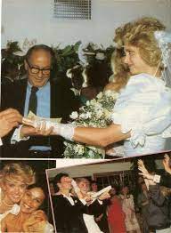 Olivia Olivia Newton John Olivia Newton Jones Olivia