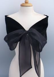 Black Velvet Stole Wrap Evening Special By Ellenhowardhandmade 76 00 Diy Fashion Fashion Evening Wraps