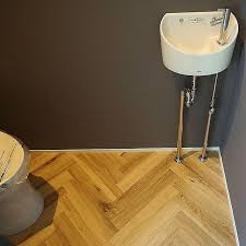 グッドモーニング n 3月23日も始まりました 東京は若干曇りですが tシャツとお気に入りのgジャンで過ごせそうです 今日もニタってしてスキップしましょ 今日は東京で2件打ち合わせして 名古屋戻って夜は打ち合わせっす よっしゃ 今日もファイ