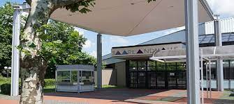 22 passende hotels nahe die saarlandhalle in saarbrücken ist eine multifunktionshalle, die 1967 gebaut wurde. Saarlandhalle Saarbrucken