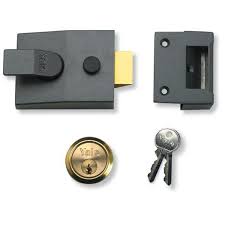 yale 89 polished brass rim nightlatch ac leigh yale locks door lock security smart door locks