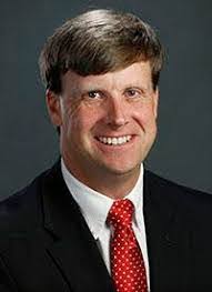 Aaron Busche's Instagram, Twitter & Facebook