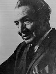 Les compartimos este artículo que hicieron los brillantes Christian Escobar  Jiménez y Pablo Negrete Salazar, este artículo trata sobre el Concierto  para guitarra de Luis Humberto Salgado y su estética indigenista. Se