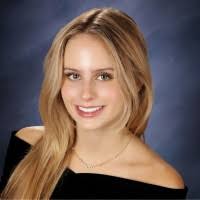 50+ perfiles de «Emily Acker»