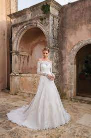 See more of hochzeitskleid on facebook. Brautkleider Designer Schnittformen Und Royale Hochzeitskleider Hochzeitskleid Spitze Brautkleid Kleid Hochzeit