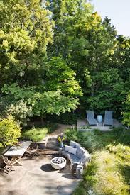 Garden Visit A Backyard Meadow In Mill Valley Ca Backyard Back Garden Design Urban Garden
