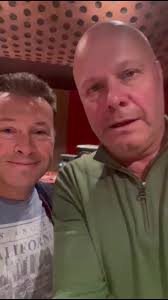 Olga Greco is a singer performing French chanson, possessing extraordinary  charm, femininity and a velvety timbre of voice 🎙️ 📀At the concert  "About...