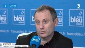 Eric Blond, le président de l'Université d'Orléans avant les journées  Portes Ouvertes sur le campus