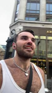 Times Square Christmas Vs London