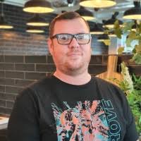 200+ perfiles de «Trevena»