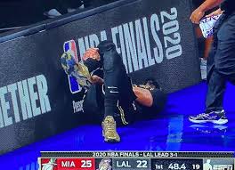 Finales Nba 2020 Los Angeles Lakers Miami Heat Resumen Y Resultado Del Quinto Partido De La Final De Nba 2020 Marca Com