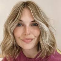 Anne Frechette's Instagram, Twitter & Facebook