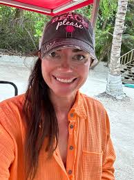 What is Sundiver Beach Resort like?