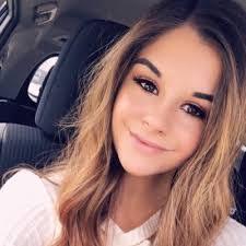 Josie Pritchard's Instagram, Twitter & Facebook