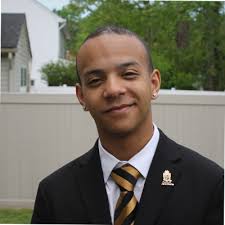 Daniele, congratulations for achieving your double major in Finance and  Information Technology at the University of Washington Foster School of  Business!