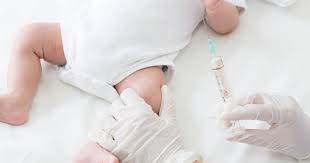 Kinder und jugendliche, die als baby nicht geimpft worden sind, sollten die impfung bis zum 18. Wichtige Impfungen Fur Babys Gegen Masern Und Co