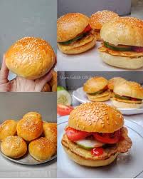 Buat pizza mini homemade anda sendiri dengan mengikuti resep mudah berikut ini. Pin Pa Roti N Donat