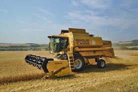 De batteur 1 ♦ machine qui sert à l égrenage des céréales, des. Moissonneuse Batteuse Wikipedia