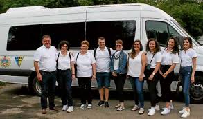 Valve bank according to claim 1 or 2, characterised in that the control unit (12, 22, 94) is a component of the valve bank (11a, 11b). Hcqhzlyfjq 8pm