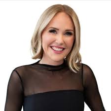 Last week, CREW Vancouver hosted their annual Leadership Gala recognizing  outstanding achievements and trailblazers in the commercial real estate  industry.