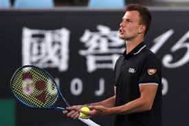 He started to play tennis at the age of five. Index Sport Fucsovics Marton Harom Helyet Rontott A Vilagranglistan