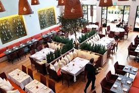 Fig And Olive Restaurant Nyc Olive Restaurant Restaurant Los Angeles Restaurants