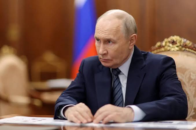 Russia threatens to bomb UK military bases over support for Ukraine - Yahoo News Canada