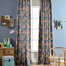 They typically consist of two panels, each able to slide left and right along the rod freely. Vorhang Landhaus Stil Blumen Design Blau Im Wohnzimmer Zu Gunstigen Preisen Kaufen Curtains Living Room Vintage Curtains Drapes Curtains