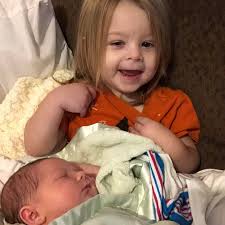 😏 • • @boot_barn_official @blackriflecoffee @happydad @serratellihats  @barstowprorodeo 📸 @outlawechos