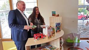 Am montag wird uli hoeneß aus der jva rothenfeld entlassen. Dominik Brunner Haus Presserundgang Mit Uli Hoeness Br De