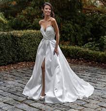 See more ideas about ball gowns, wedding dresses, kleinfeld bridal. Hub Equation Counting Insects Silk A Line Wedding Dress Samitalka Com