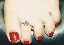 Toe tattoos are equally popular among h@rdcore tattoo lovers and newbies. 64 Best Toe Tattoos Collection