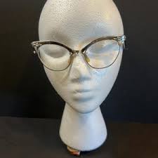 Univis Glasses