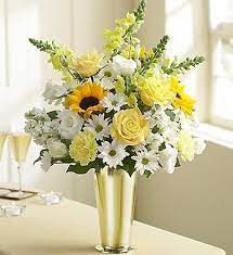 Maybe you would like to learn more about one of these? Traditional 50th Anniversary Flowers How To Plan A 50th Wedding An 50th Wedding Anniversary Decorations 50th Wedding Anniversary Party Bridal Wedding Flowers