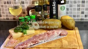 2 linguri boia de ardei dulce (puteti combina jumatate dulce, jumatate iute, iese picant). Reteta Muschiulet De Porc Cu Cartofi Si Cascaval La Cuptor ReÈetÄ IntegratÄ In Video Youtube