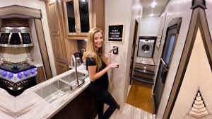 King tent bed single slide exterior lp grill camping got a lot easier thanks to the coachmen clipper camping trailer. Rv Tour Fulltime Family Of 5 With 3 Bedroom S Coachmen Chaparral 373mbrb Youtube
