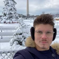 Robert S Munoz (@Robertseanmunoz)