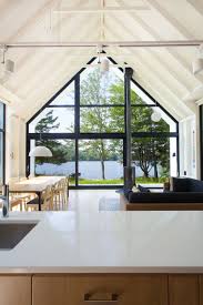 Photo 11 Of 12 In A Dreamy Lakeside Cottage Embodies The Spirit Of Maison Maison Minimaliste Maison Bois