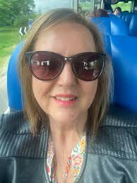 It's the weekend, time to welcome our new members. Thank you for joining  our group. This is where to ask for new places to eat, to post your own  reviews of the