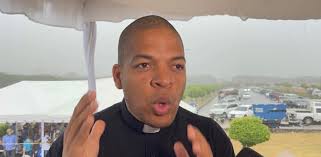 Un dominicano en Ucrania que sirve a refugiados