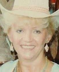 Melinda Roden's Instagram, Twitter & Facebook