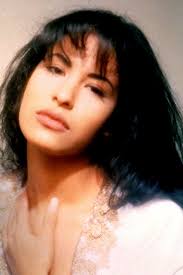 Select from premium selena quintanilla of the highest quality. Her Dreaming Of You Album Debuted At No 1 On The U S Billboard 200 Making Her The First Hispanic Singer To Accomplish This Feat Selena Quintanilla Siempre Selena Selena