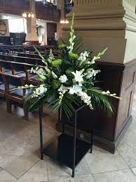 $3,000 for help with the details leading up to and the day of the wedding photography: Arreglo De Iglesia Church Flower Arrangements Flower Arrangements Funeral Flower Arrangements